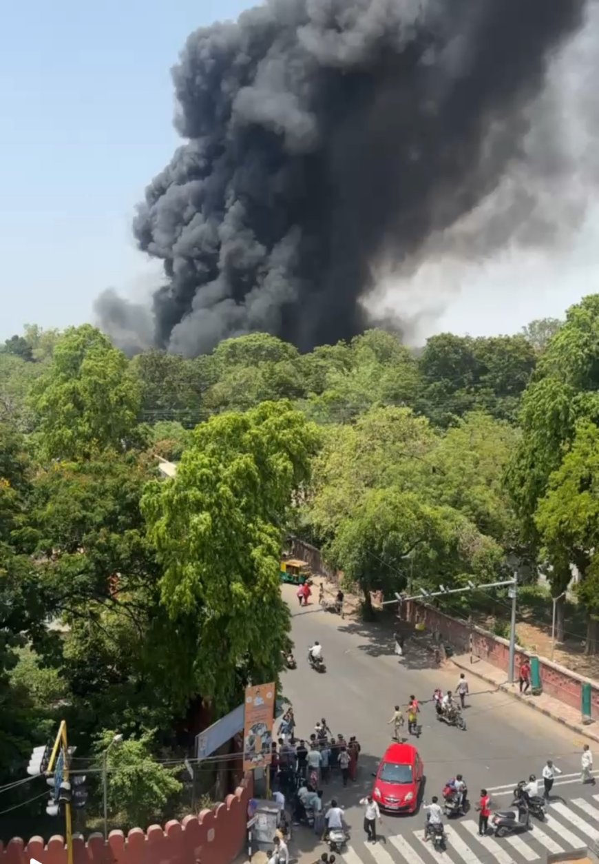 एयर इंडिया विमान हादसा: अहमदाबाद से लंदन जा रही फ्लाइट दुर्घटनाग्रस्त, 242 यात्री सवार