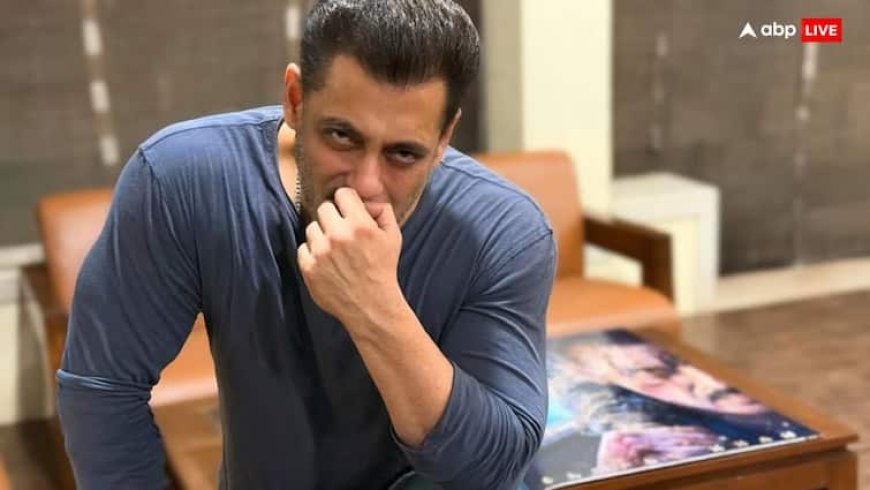 सलमान खान ने फोटो में दिखाई अपकमिंग फिल्म की झलक, फैंस बोले-पीछे टेबिल पर क्या है?